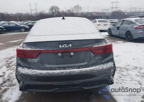 2024 Kia Forte Gt-Line from USA, damaged, VIN 3KPF54AD3RE752929